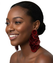 Load image into Gallery viewer, Layered Shells - Statement Earrings
