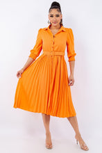 Load image into Gallery viewer, Oh So Chic - Pleated Dress
