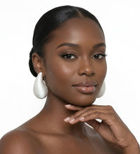 Load image into Gallery viewer, Threads and Trends - Designer Inspired Earrings
