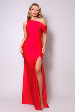 Load image into Gallery viewer, Evening to Remember - Formal Dress
