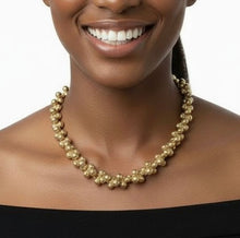 Load image into Gallery viewer, Gold Twisted Beads - Necklace Set
