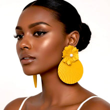 Load image into Gallery viewer, Hello, SPRING - Statement Earrings
