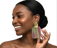 Load image into Gallery viewer, Marvelous Marble - Statement Earrings
