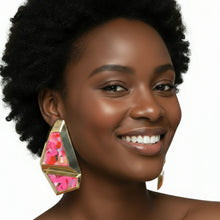 Load image into Gallery viewer, Into The Trends - Statement Earring
