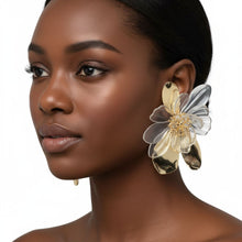 Load image into Gallery viewer, Made You Look - Statement Earrings
