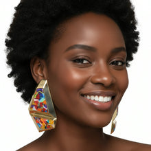 Load image into Gallery viewer, Into The Trends - Statement Earring

