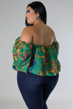 Load image into Gallery viewer, To Be Admired - Off-Shoulder Plus Top
