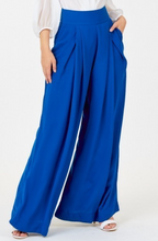 Load image into Gallery viewer, Pleated Palazzo Pants
