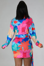 Load image into Gallery viewer, Top Pick - Floral Wrap Dress
