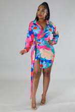 Load image into Gallery viewer, Top Pick - Floral Wrap Dress
